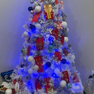 Festive White and Blue Holiday Tree